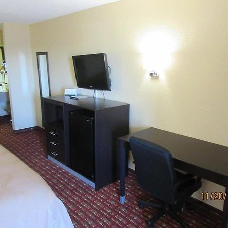Quality Inn Andalusia Luaran gambar