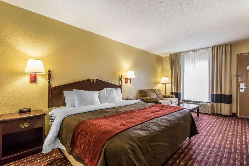 Quality Inn Andalusia Luaran gambar