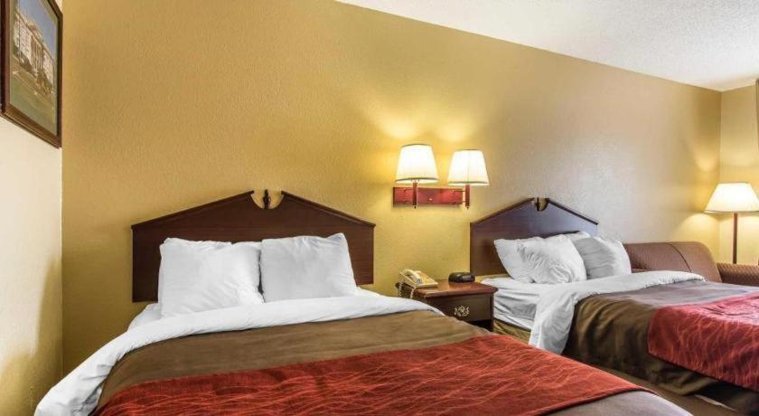 Quality Inn Andalusia Luaran gambar